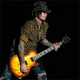 DJ Ashba - Guns N' Roses - 