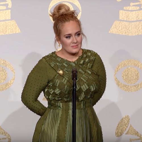 Adele continues Billboard domination with 25