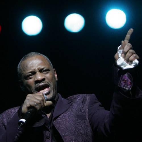 Alexander O'Neal back in the charts with 'Criticize'