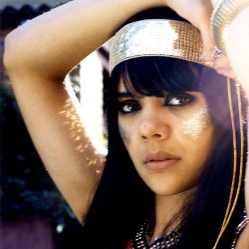 Bat-For-Lashes-offers-Marilyn-single-free