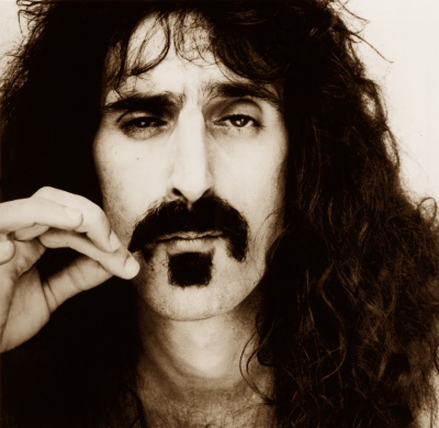 Frank-Zappas-guitarist-and-vocalist-to-release-biography