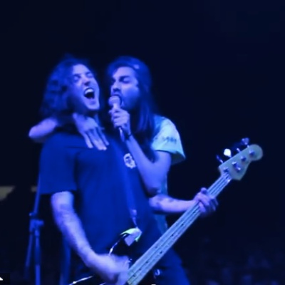 Gnarwolves Camden Lock live video