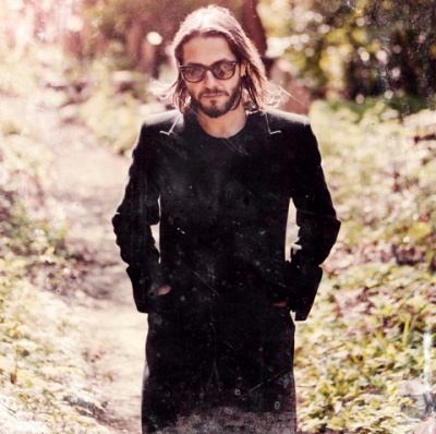 Grant Nicholas announces 'Black Clouds' mini album