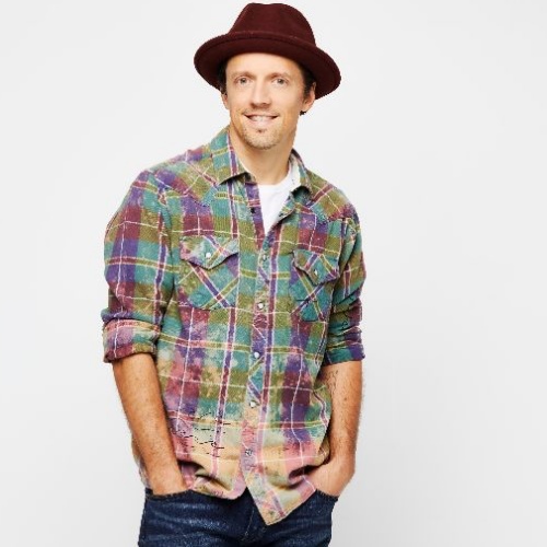 Jason-Mraz:-CDs-are-just-merch-items