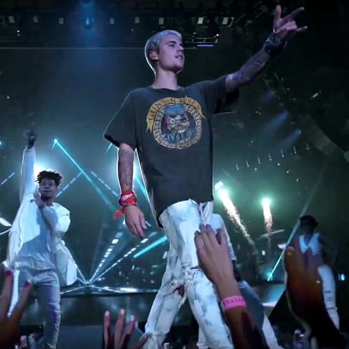 Justin Bieber forgets lyrics to hit’ Stay’ – Music News