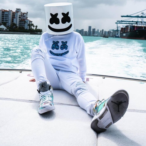 Marshmello debuts new music videofor 'Here with me' featuring Chvrches