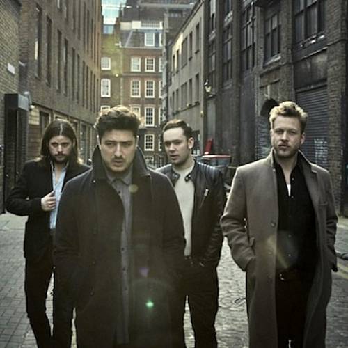 Mumford-and-Sons,-Vampire-Weekend,-The-Vaccines-and-Mystery-Jets-shows