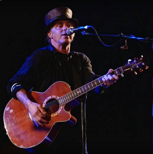 Nils Lofgren gets back to his solo work