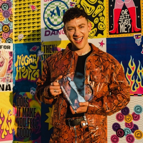 Olly Alexander receives a BRIT Billion Award for Years & Years – Music News
