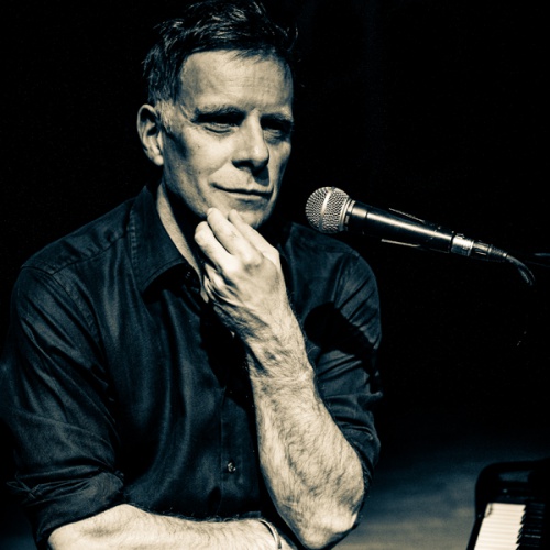Deacon-Blue-frontman-Ricky-Ross-to-tour-Untold-Stories