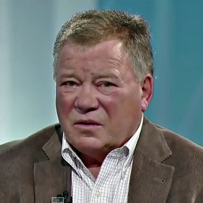Williasn-Shatner-joins-Yes-members-for-Planet-Earth-Attack