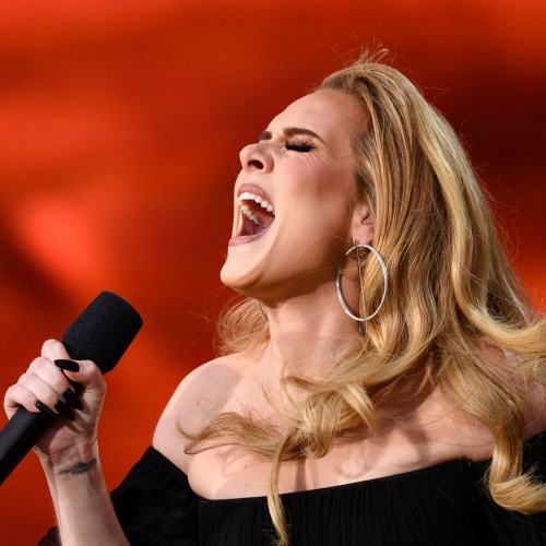 Adele stuns Hyde Park crowd for a next evening – New music Information