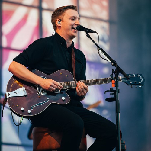 George Ezra shocked by Platinum Jubilee concert – Music News