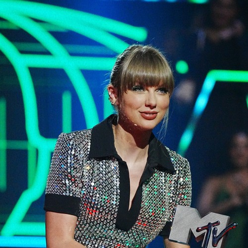 Taylor Swift wins big at the MTV EMAs – Music News