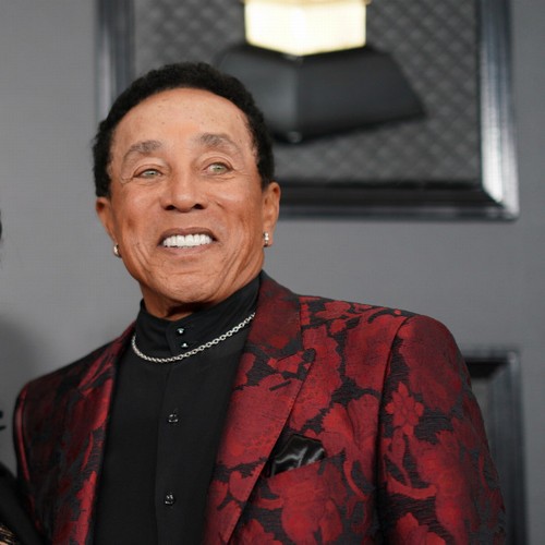 Smokey Robinson releasing first album of new material in 14 years – Music News
