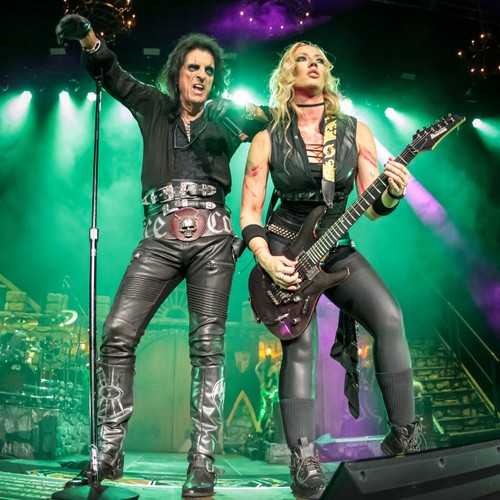 Alice Cooper’s long-serving guitarist Nita Strauss is back in the band – Music News