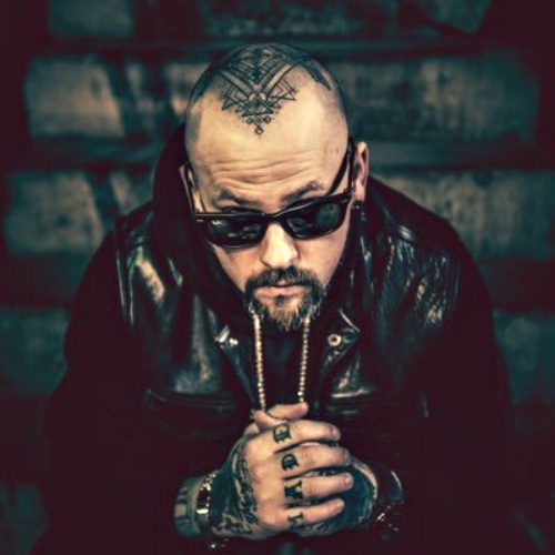 Benji Madden to move in with girlfriend