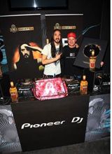 Aoki-picks-best-producer-and-best-DJ-for-new-release