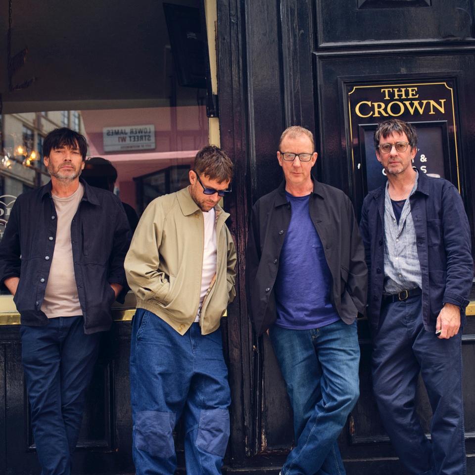 blur storm to the top with seventh Number 1 album ‘The Ballad of Darren’ – Music News
