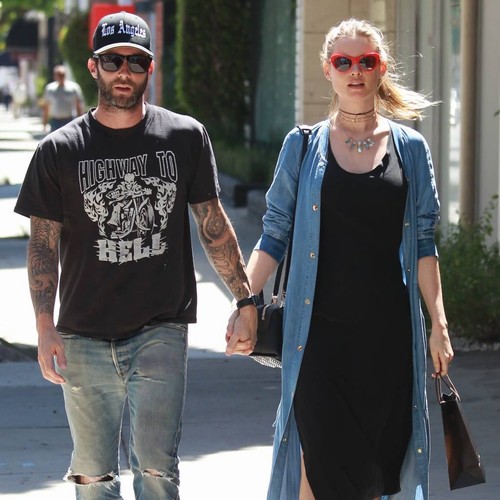 Maroon 5 reschedule dates as Adam Levine prepares for fatherhood