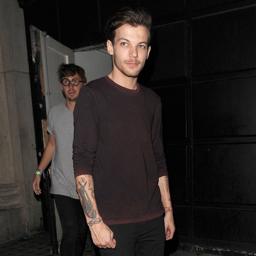 Louis Tomlinson bans 'Larry' from Instagram comments