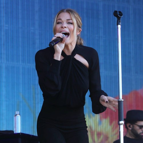 LeAnn Rimes dealt with breakdown in 'graceful' manner