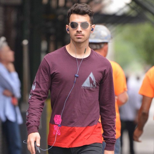 Joe Jonas and Demi Lovato elevator drama was a prank