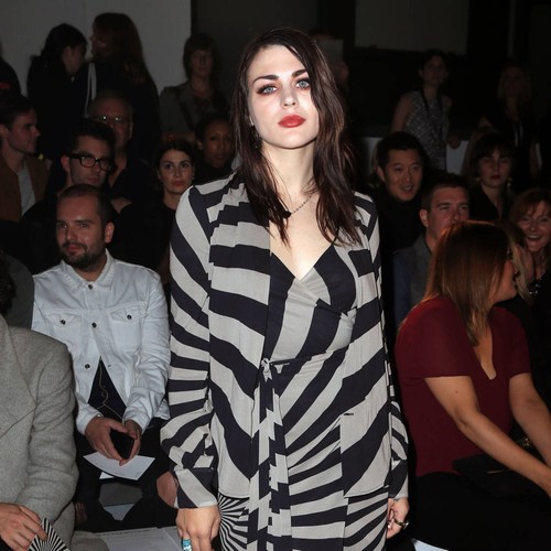 Frances Bean Cobain ordered to pay estranged husband emergency relief