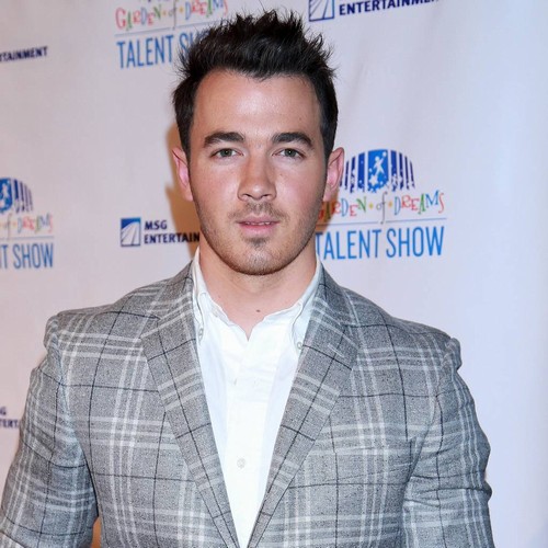Kevin Jonas helps produce new DNCE game