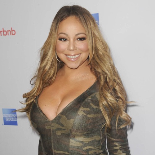 Mariah Carey and Nick Cannon celebrate Thanksgiving in Hawaii