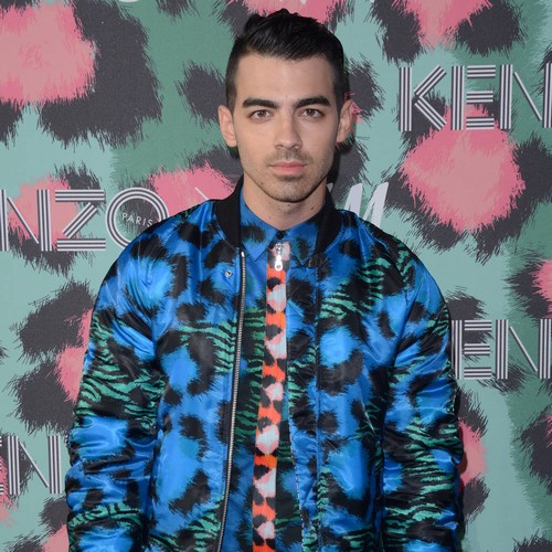 Joe Jonas: 'It's easier to work with friends over family'