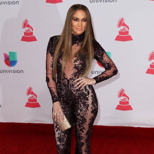 Jennifer Lopez surprises cousin with Cristiano Ronaldo