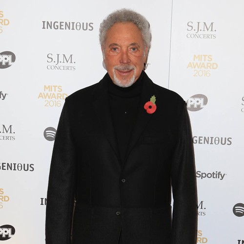 Tom Jones' spokesperson denies Priscilla Presley romance
