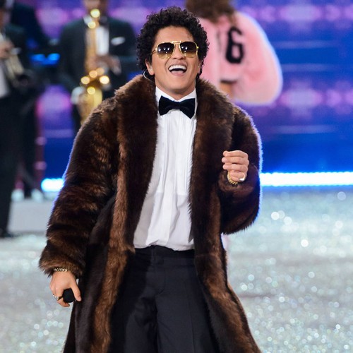 Bruno Mars: 'I'm trying my best not to be a gross celebrity'