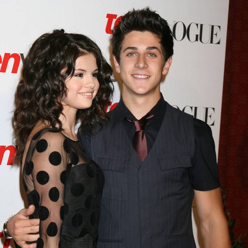 Selena Gomez watches former co-star David Henrie tie the knot