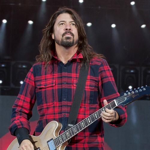 Dave Grohl grew closer to his mum after Kurt Cobain's suicide