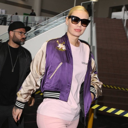 Iggy Azalea blames 'pretty strong meds' for four-minute rant slamming record label