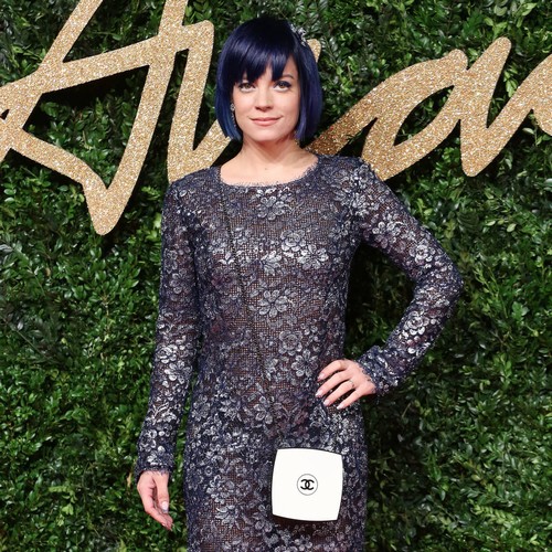 Lily Allen offers victims of high-rise apartment building blaze a 'bed and tea'