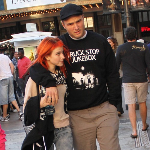 Hayley Williams and Chad Gilbert to divorce