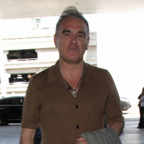 Morrissey accosted by 'dangerously aggressive' Italian police officer