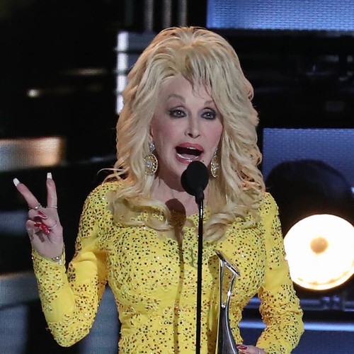 Dolly Parton duets with Kesha for new album