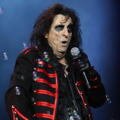 Alice Cooper escaped ghost haunting with Joe Perry after rehab stints