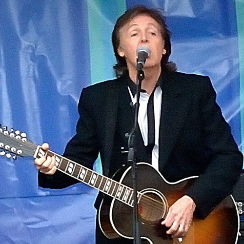 Paul McCartney is Foo Fighters' album special guest