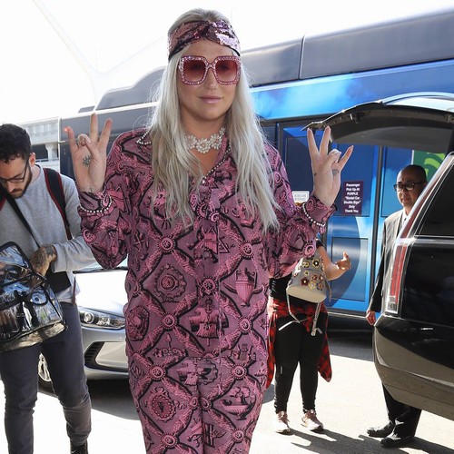 Kesha 'begged' rehab staff for keyboard then wrote Rainbow in an hour