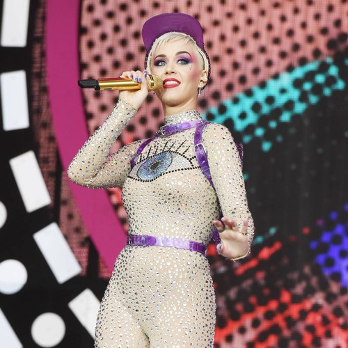 MTV Video Music Awards producer shuts down Katy Perry/Taylor Swift duet rumours