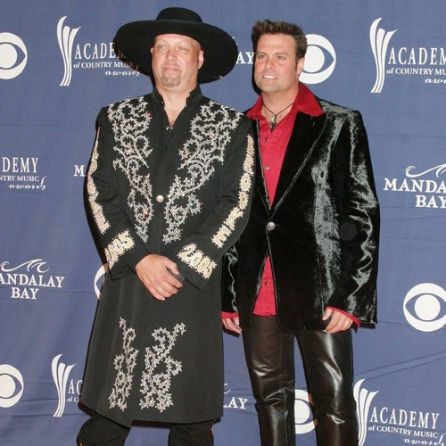 Troy Gentry memorial set for Grand Ole Opry