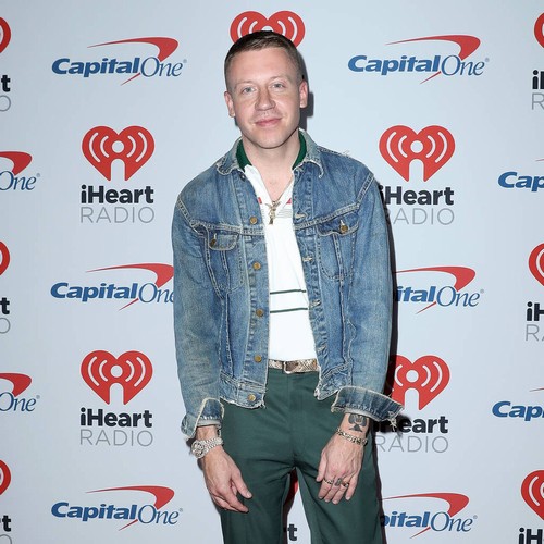 Macklemore to be a dad again