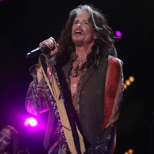 Steven Tyler suffered seizure after Brazil gig