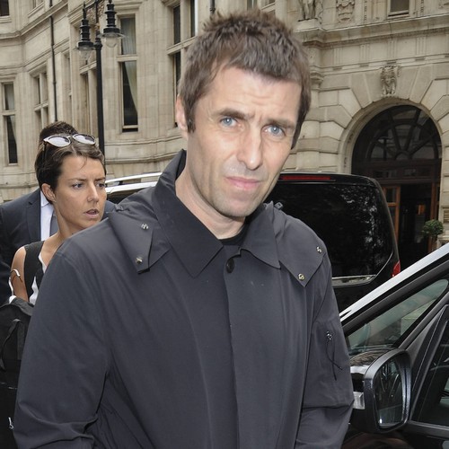 Liam Gallagher prefers bubble baths over Cigarettes & Alchohol nowadays