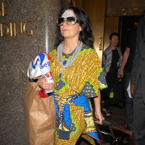 Bjork further details sexual harassment/abuse by Danish director